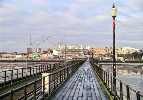 Southend On Sea Closest Beaches | Essex Seaside Towns | UK Beach Guide