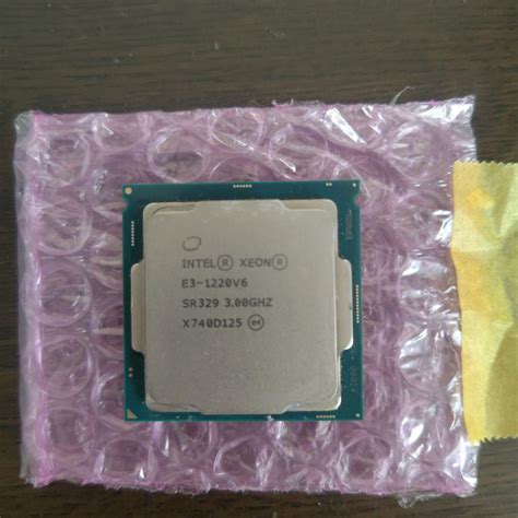Intel Xeon E3-1220V6 - メルカリ