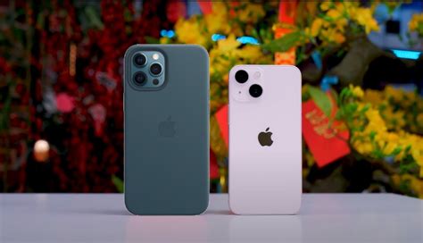 So Sánh Iphone 12 Pro Và Iphone 13 Mini Hai đối Thủ đáng Gờm Của Dòng