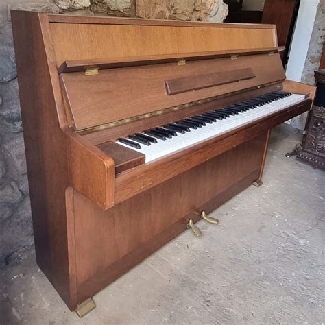 Samick Upright Piano 718 Eshelby Pianos