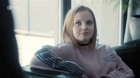 9 Hot Sexy Paula Hartmann Bikini Pics