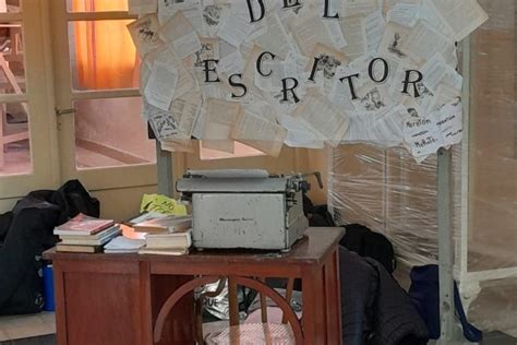 Maratón de lectura en la ex Escuela Normal Diario Castellanos