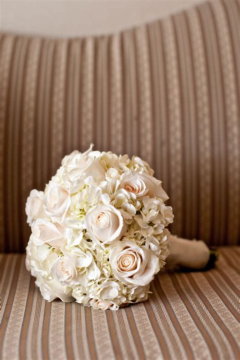 My Bouquet Cream Colored Roses And White Hydrangea Hydrangea Bridal