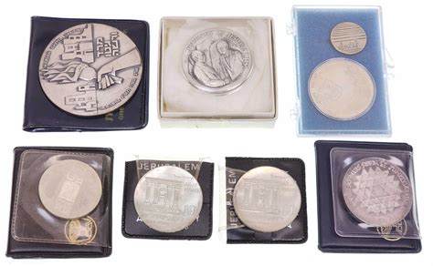 Lot - Israel Silver Coins & Medallions