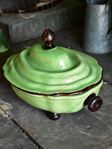 Large antique soup tureen with green glaze from Dieulefit – Chez Pluie