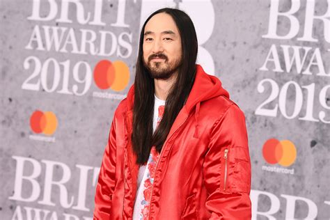 Steve Aoki Face Logo