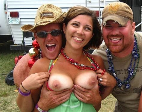 Groped Concert 96 Photos Porn Ddeva