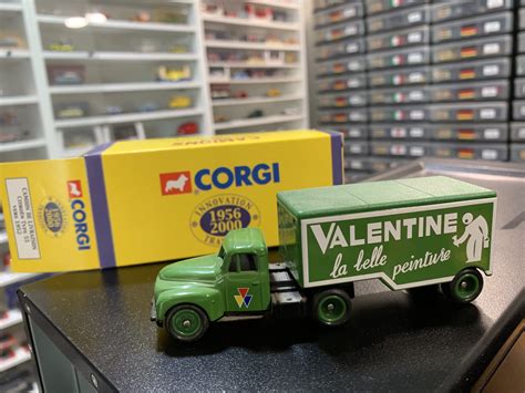 Camionnette Citroën Type 55 1952 Valentine la belle peinture Corgi