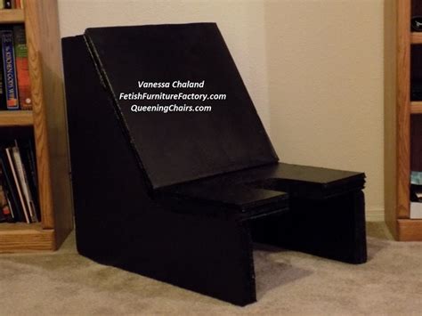 Mature Facesitting Chair For Oral Service Queening Stool FemDom BDSM Dungeon Smother Box