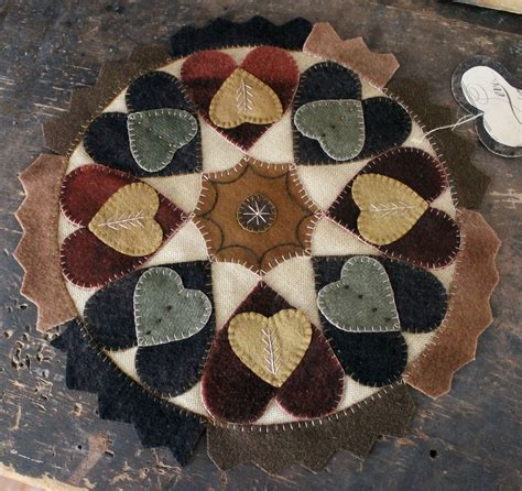 Wooly Heart Mat Rebekahlsmith Penny Rug Patterns Penny Rug