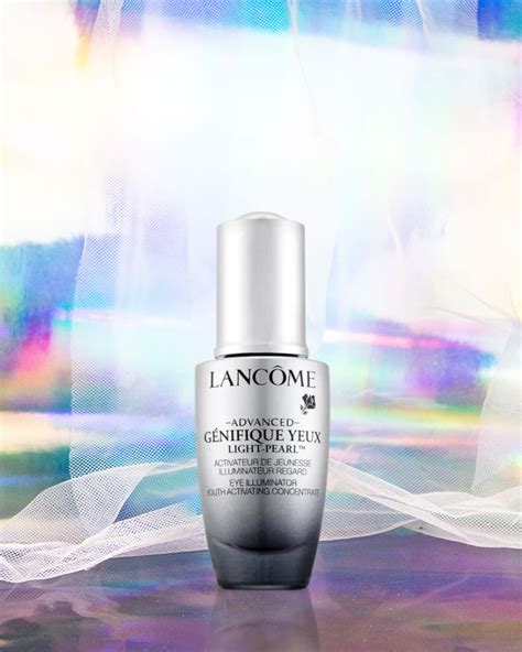 Lancome Genifique Yeux Light Pearl Eye Illuminating Youth Activating