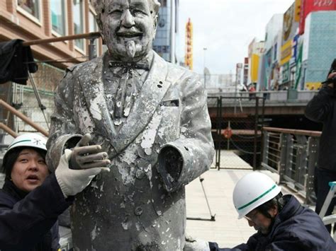 'Curse of the Colonel' KFC statue disposed of in Japan - Digital Journal