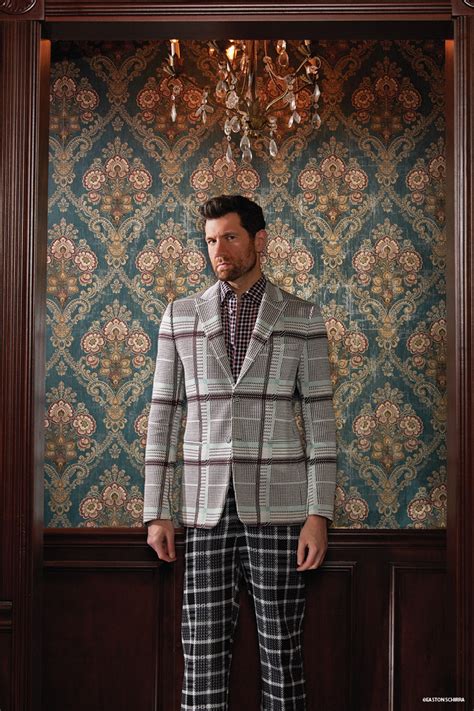 Billy Eichner Luke Macfarlane On Making Bros A Historic Gay Rom