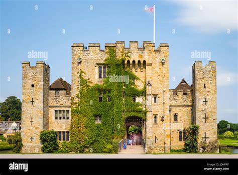 Hever Castle, Hever Castle & Gardens, Hever, Edenbridge, Kent, England, United Kingdom Stock ...