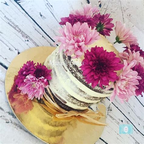Naked Chocolate Cake Decorated Cake By Muna S Cakes CakesDecor