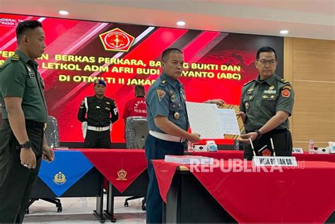 Puspom Tni Ungkap Kronologi Ott Suap Basarnas Saat Serahkan Berkas