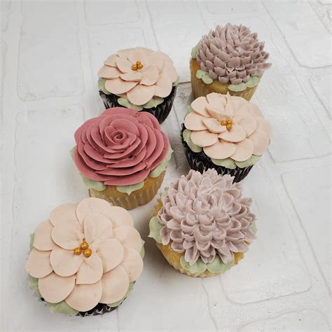 Elegant Floral – Artistic Cake Design Inc