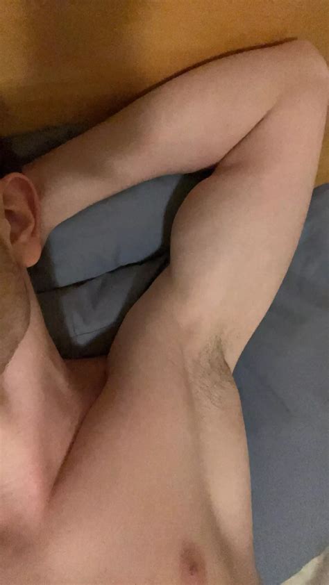 Pits Nudes Malearmpits Nude Pics Org