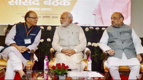 Discussing Economy Pm Narendra Modi Arun Jaitley Amit Shah Meet In Delhi