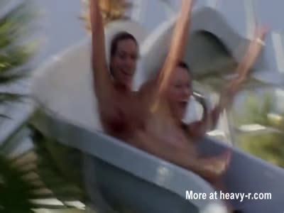 Swinger Babe Is Showing Off Her Pussy