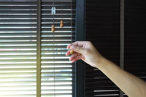 How To Paint Bamboo Blinds Doityourself