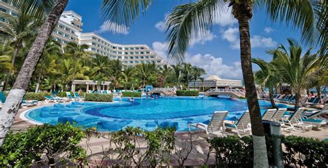 Hotel Riu Caribe | Beach Hotels & Resorts