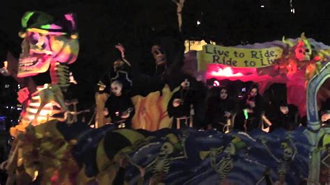 Le Krewe Detat 2014 Floats 8 And 9 Pf High Definition Youtube