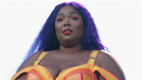 Lizzo Goes Completely Nude For Another NSFW Photoshoot IHeart