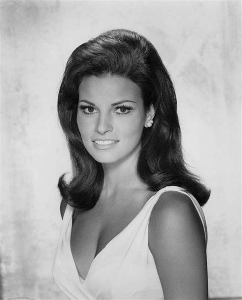 Raquel Welch Was Born Jo Raquel Tejada On September 5 1940 In Chicago Illinois The First Of