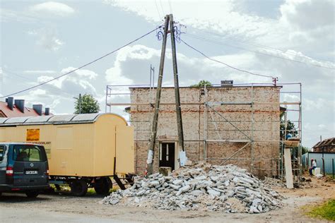 W Godkowie Osiedle trwa remont świetlicy wiejskiej foto Chojna