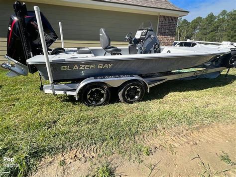 Blazer 675 Ultimate Bay 2021 7m Texas Boatshop24