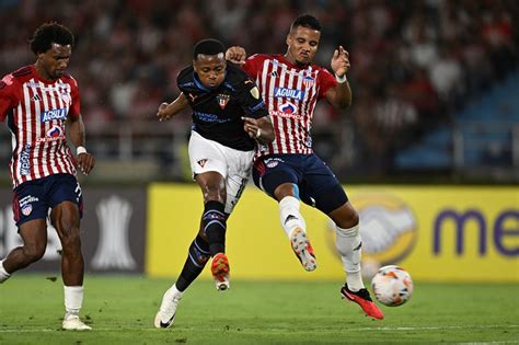 Liga De Quito Vs Junior Fecha Horarios Canales De Tv Y Streaming