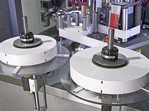 Pet Bottle Opp Hot Melt Glue Labeling Machine Lidli