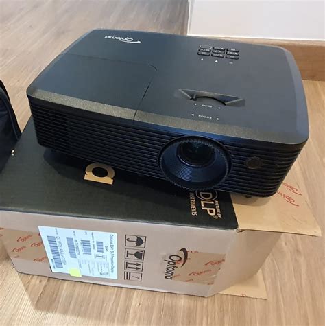 Top Optoma S X Lumens Svga D Dlp Projector With Off