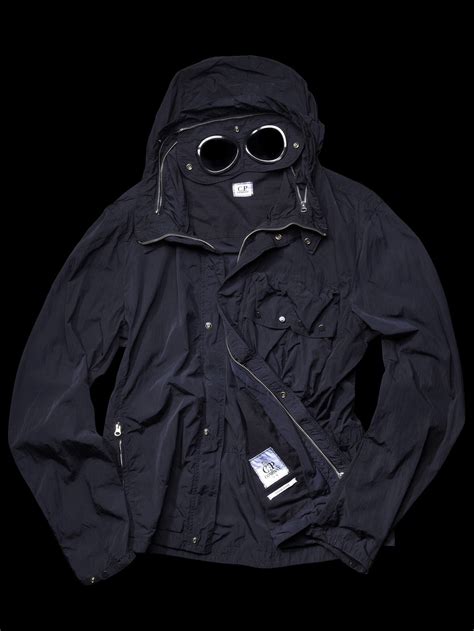 Pin auf Jackets & Coats