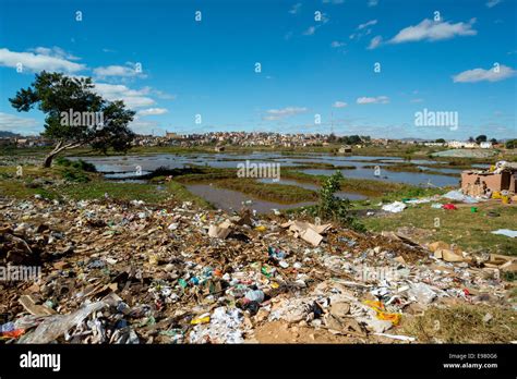 Garbage Dump Antananarivo Madagascar Banque De Photographies Et D