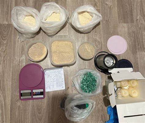 4 кг наркотиков нашли у женщины в Красноярске