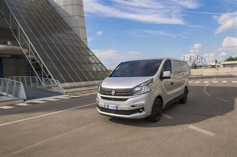 Fiat Talento Transporter Erste Fahrt Daten Preis