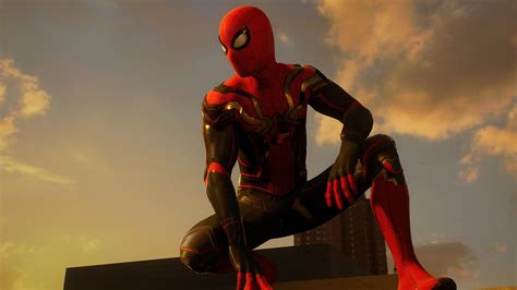 Spider-Man at dusk, hybrid suit (taken on PS5) : r/Spiderman