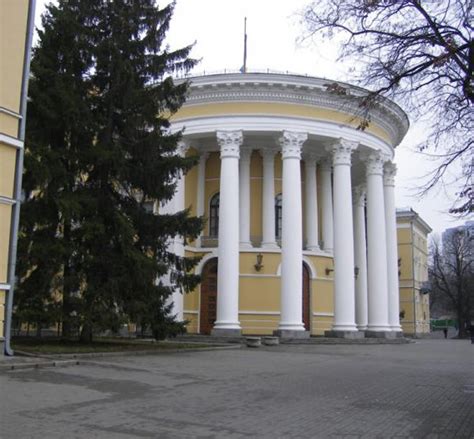 Міжнародний Центр Культури і Мистецтв. Велика зала – Eurhythmics