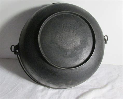 Antique Erie Cast Iron No Scotch Bowl Kettle S By