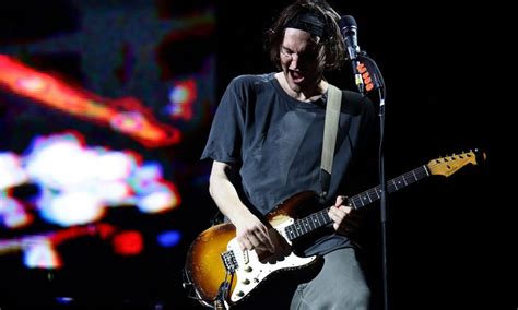 Así fue como sacaron a Josh Klinghoffer de los Red Hot Chili Peppers