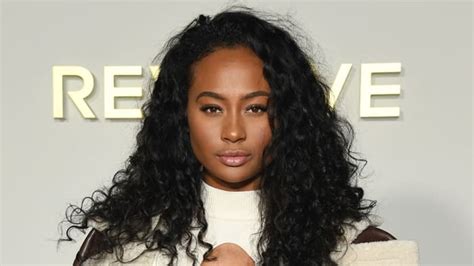 Kayla Nicole Serves Major Girlboss Energy in Plunging, Low-Rise