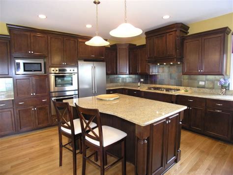 What Color Granite Goes With Walnut Cabinets Google Search Dark