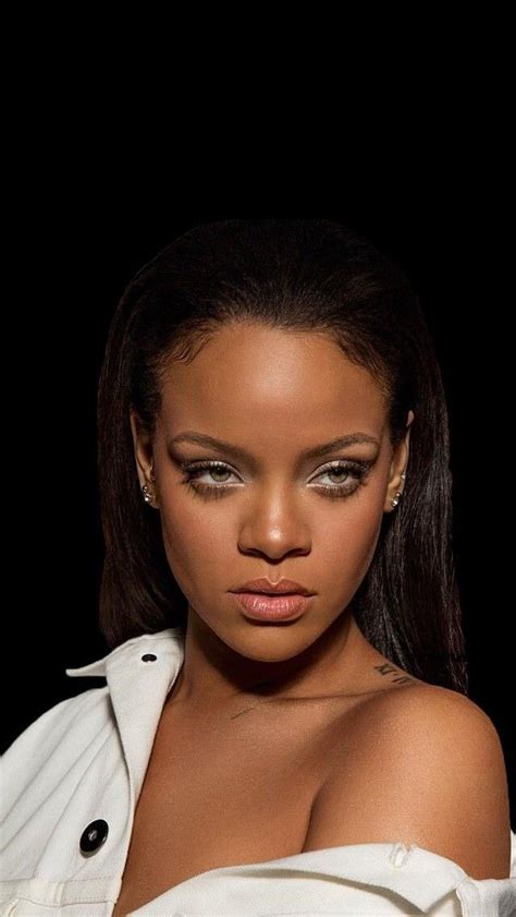 Pin By Kelly Marshall On Rihanna Rihanna Rihanna Fenty Rihanna Cover