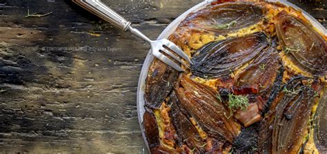 Tarte Tatin Alle Cipolle Rosse Di Tropea Con Cremoso Al Formaggio E