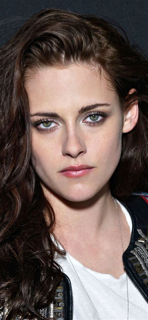 Brunette Kristen Stewart Celebrity Actress 1125x2436 Wallpaper