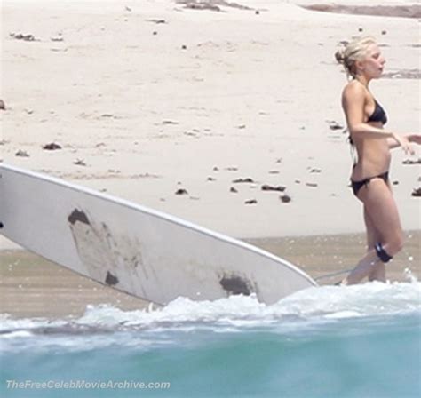 Lady Gaga Fully Naked At Largest Celebrities Archive