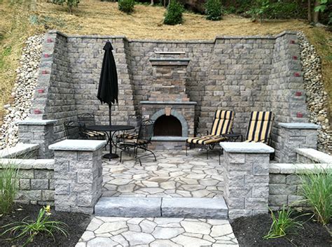 Retaining Wall & Pavers – Saratoga Masonry