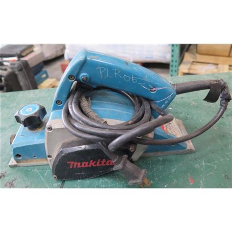 Makita Power Planer Model N1900B - Oahu Auctions
